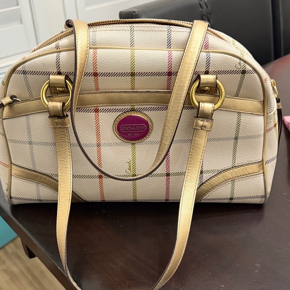 Coach Cream and Gold Plaid Shoulder Bag - Picture 11 of 13